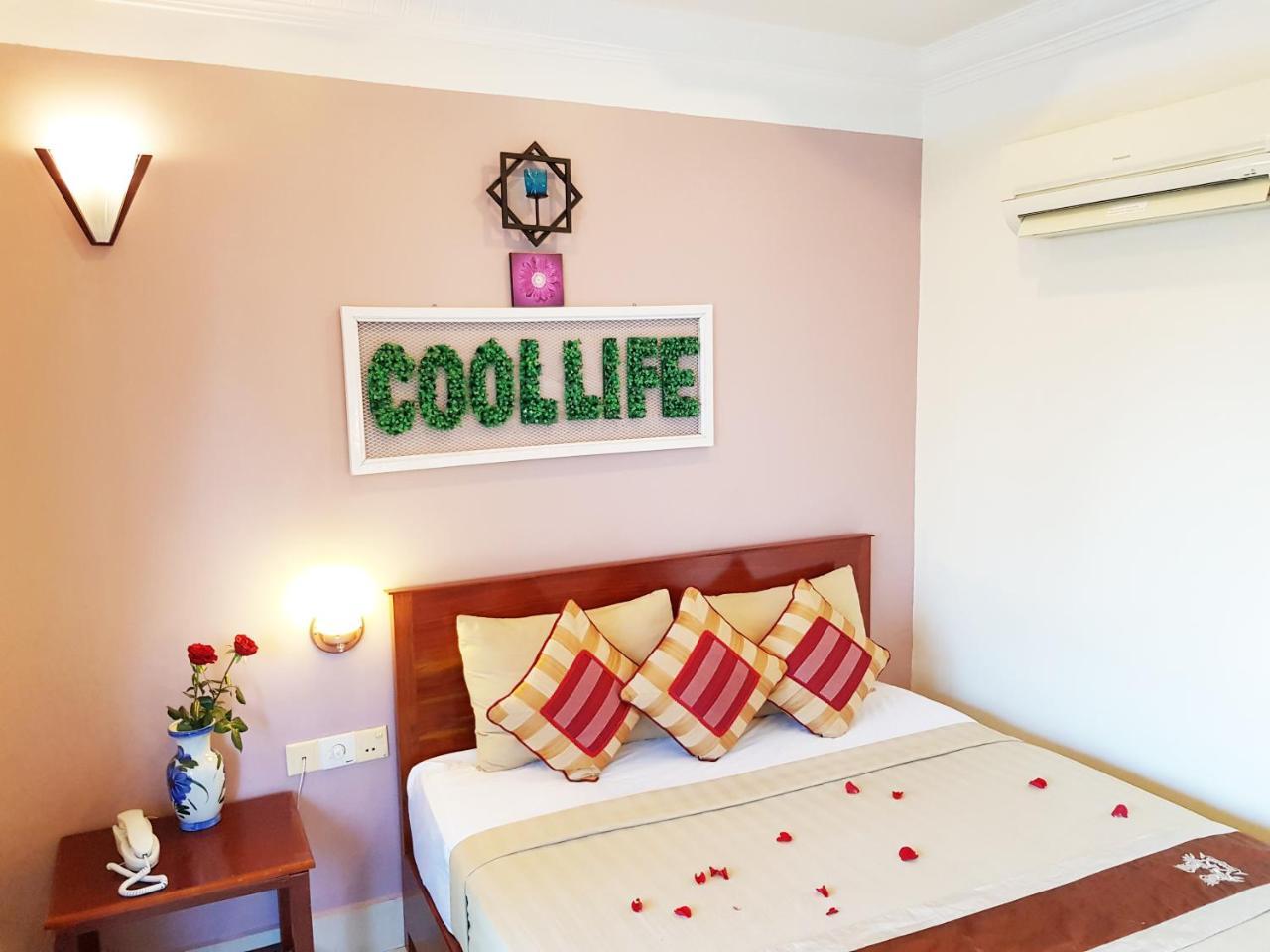 Fancy Guesthouse พนมเปญ ภายนอก รูปภาพ