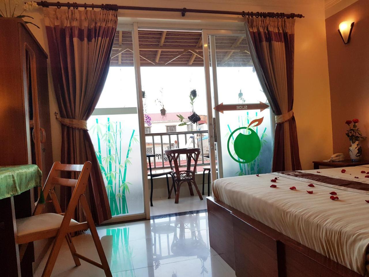 Fancy Guesthouse พนมเปญ ภายนอก รูปภาพ