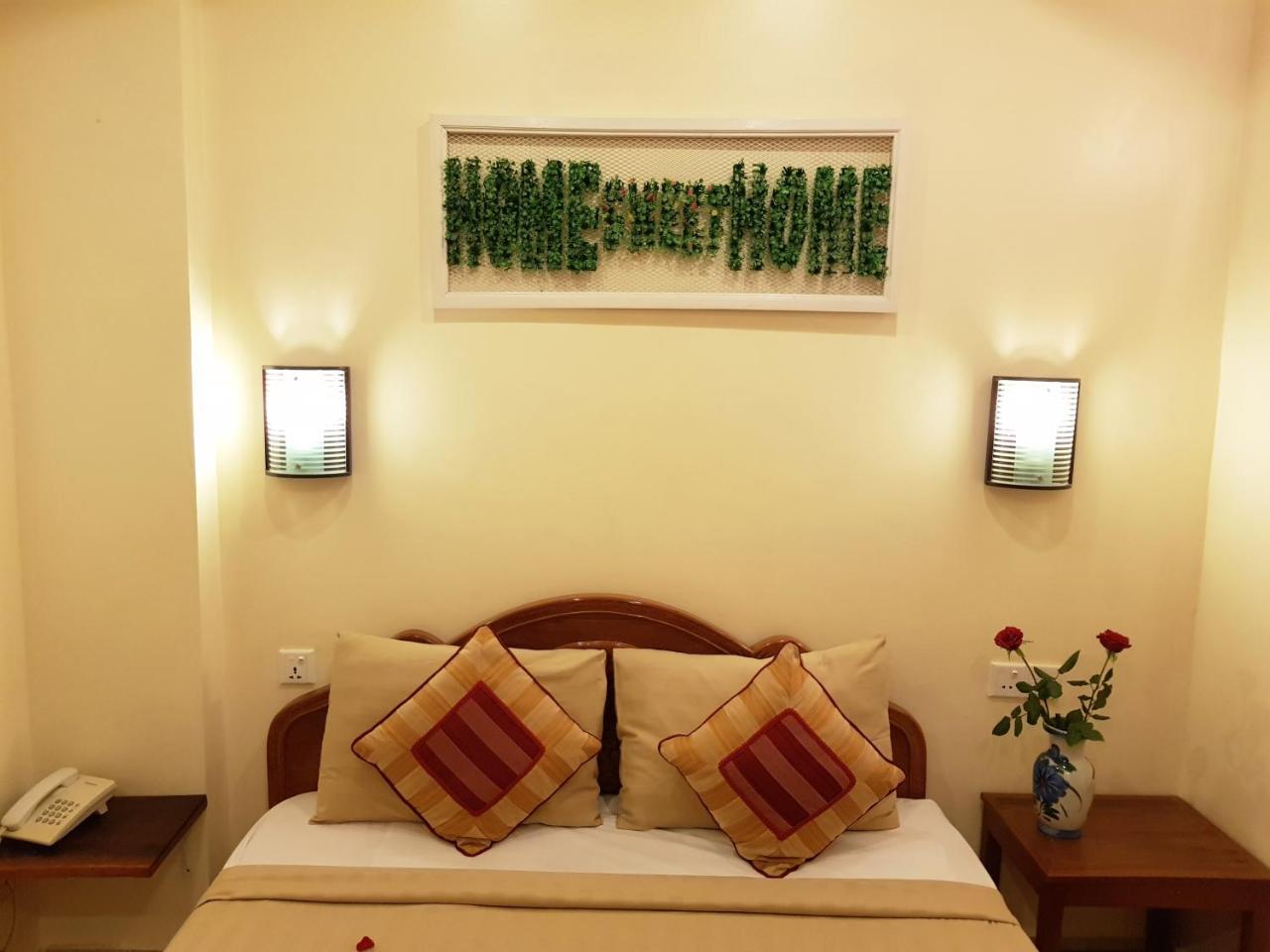 Fancy Guesthouse พนมเปญ ภายนอก รูปภาพ