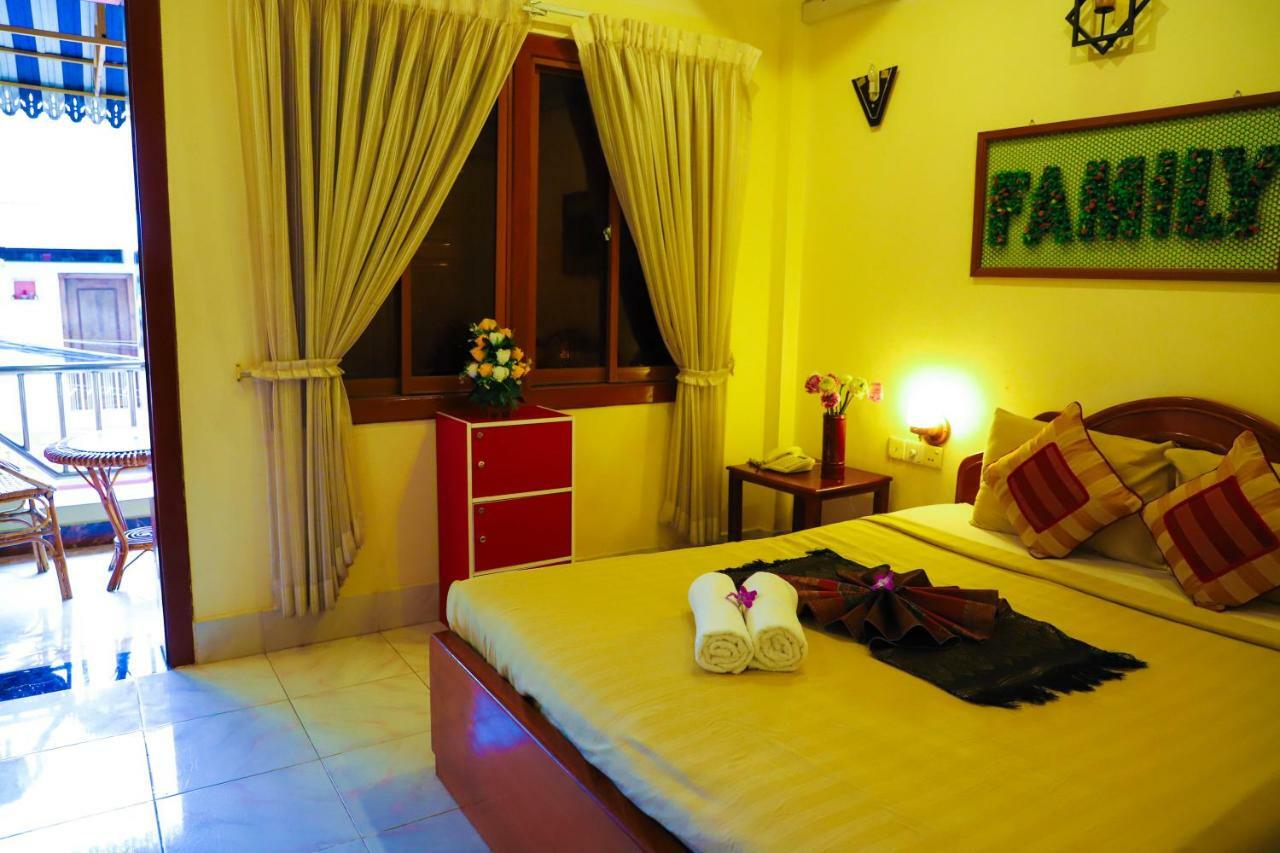 Fancy Guesthouse พนมเปญ ภายนอก รูปภาพ