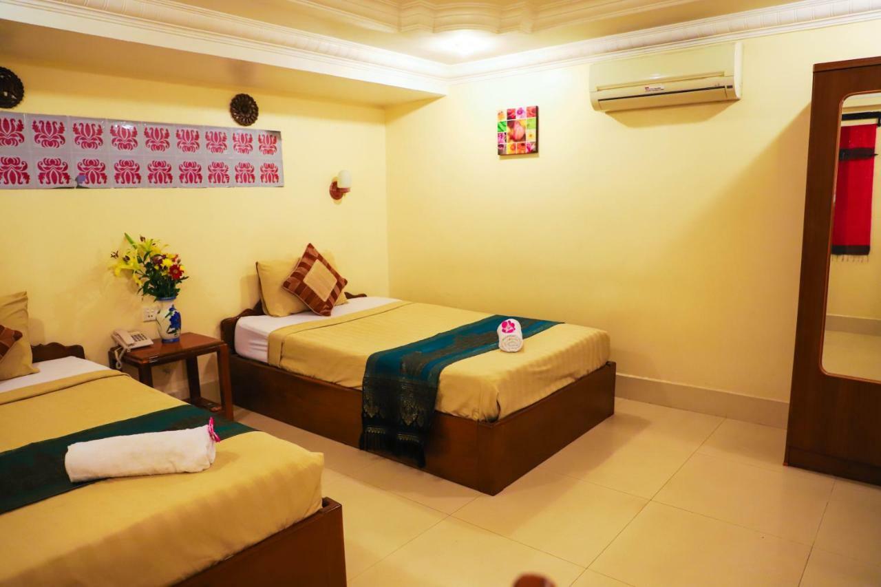 Fancy Guesthouse พนมเปญ ภายนอก รูปภาพ