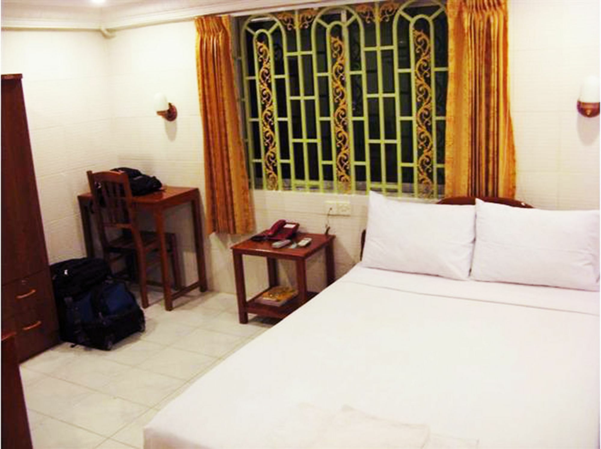 Fancy Guesthouse พนมเปญ ภายนอก รูปภาพ